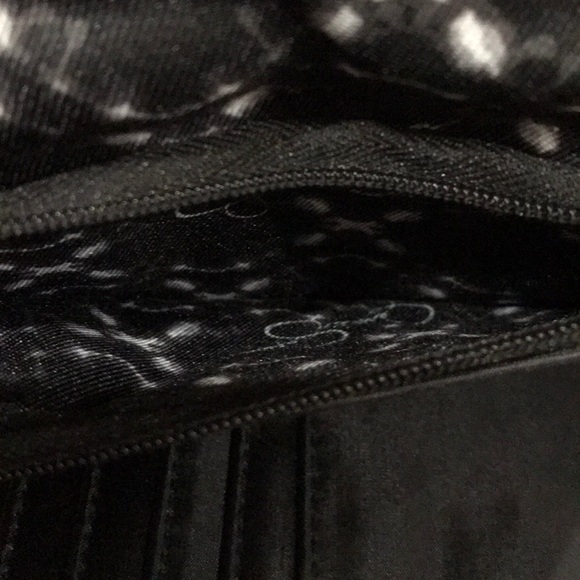 Wallet with Flower and Stud Detail - Picture 4 of 5